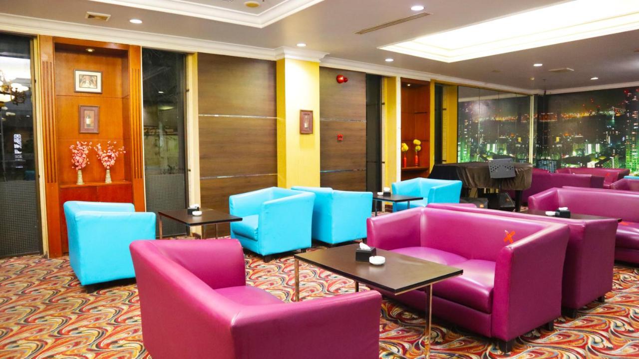 Grand Victoria Hotel Samarinda Exterior photo